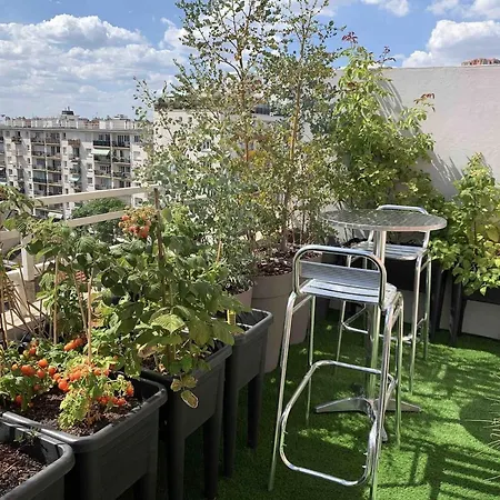 Sunny Rooftop With 2 Bedrooms In Chinatown Appartement Paris